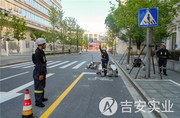 多图直击！场景震撼！带你感受训练场上的“热辣滚烫”